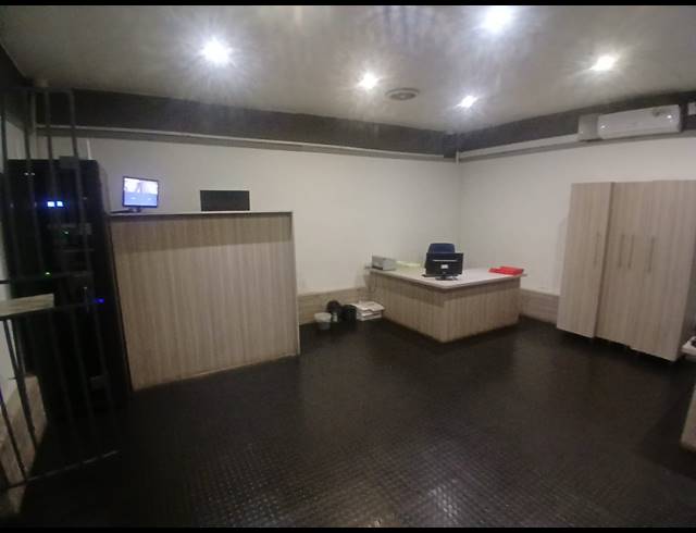 300M² BUSINESS FOR SALE IN PENDALE